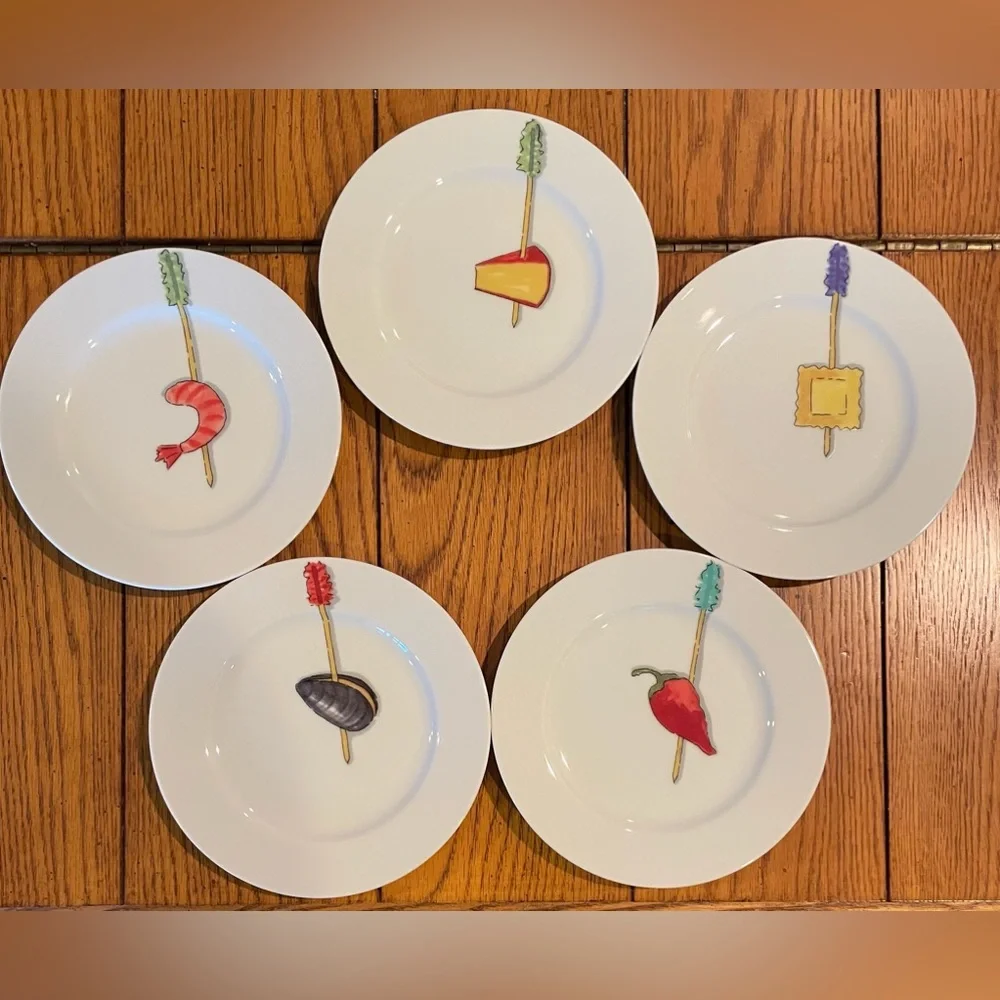 EUC Crate & Barrel Appetizer plates by Nancy Green, set of 5, ceramic/porcelain